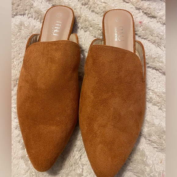 Musshoe Burnt Orange Suede Mules Women's Size 8.5 - Picture 4 of 8